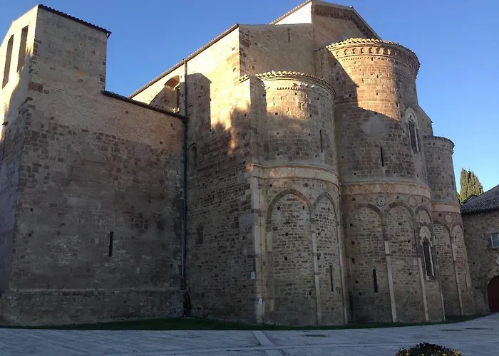 Vetiche Rocca San Giovanni